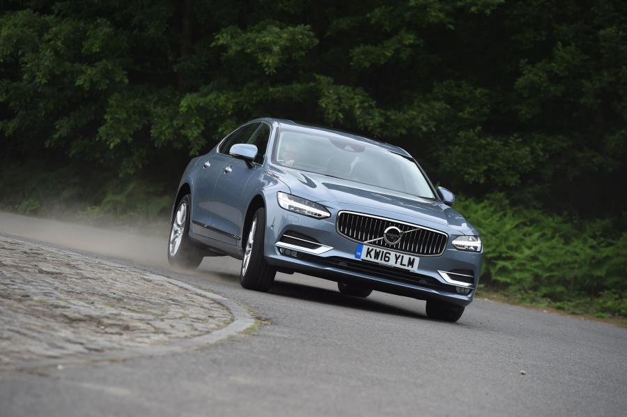  Volvo S90 D4 Inscription 2016 года  (UK) (фото 8 из 30)